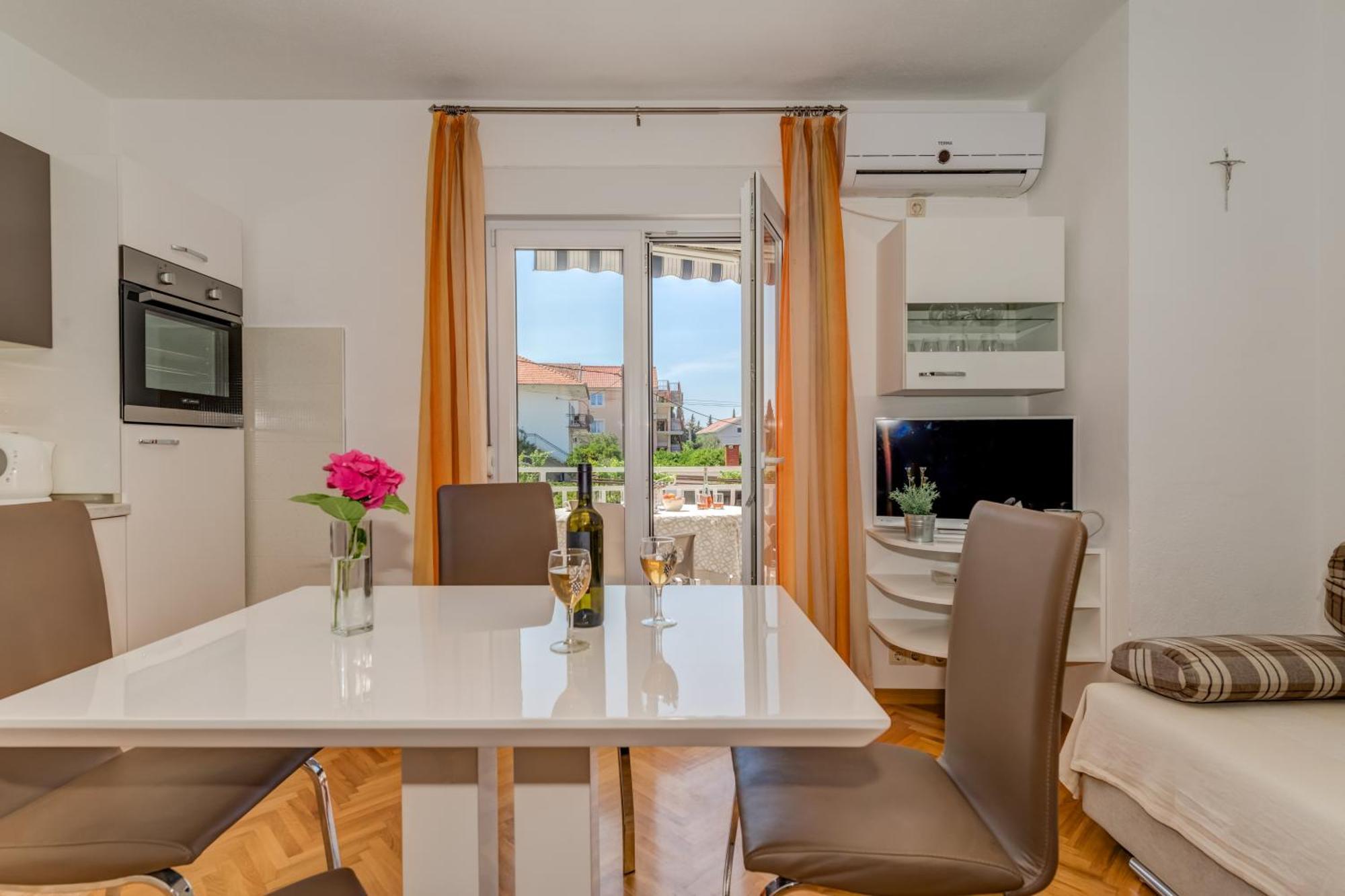 Villa Daniela Трогир Экстерьер фото