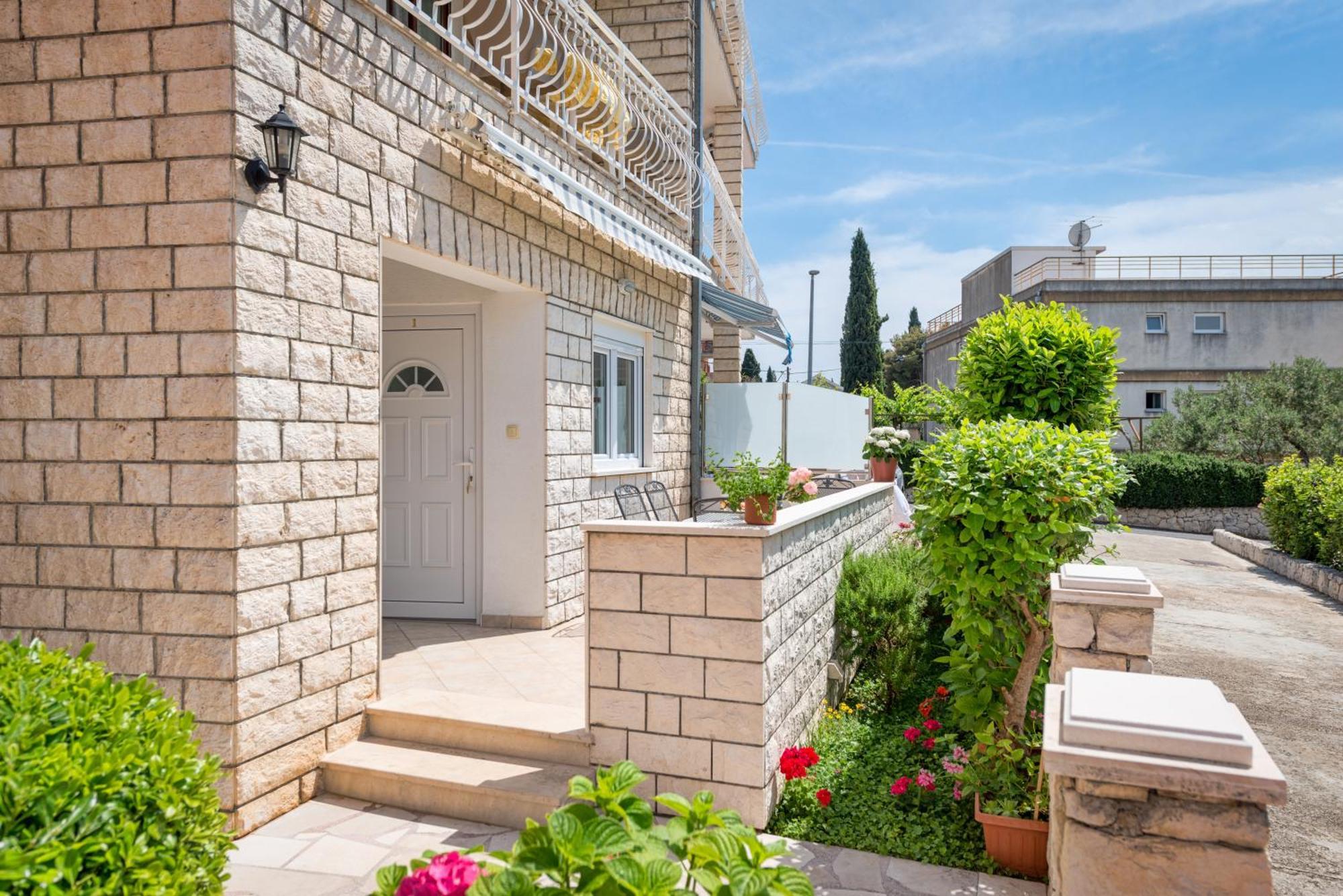 Villa Daniela Трогир Экстерьер фото
