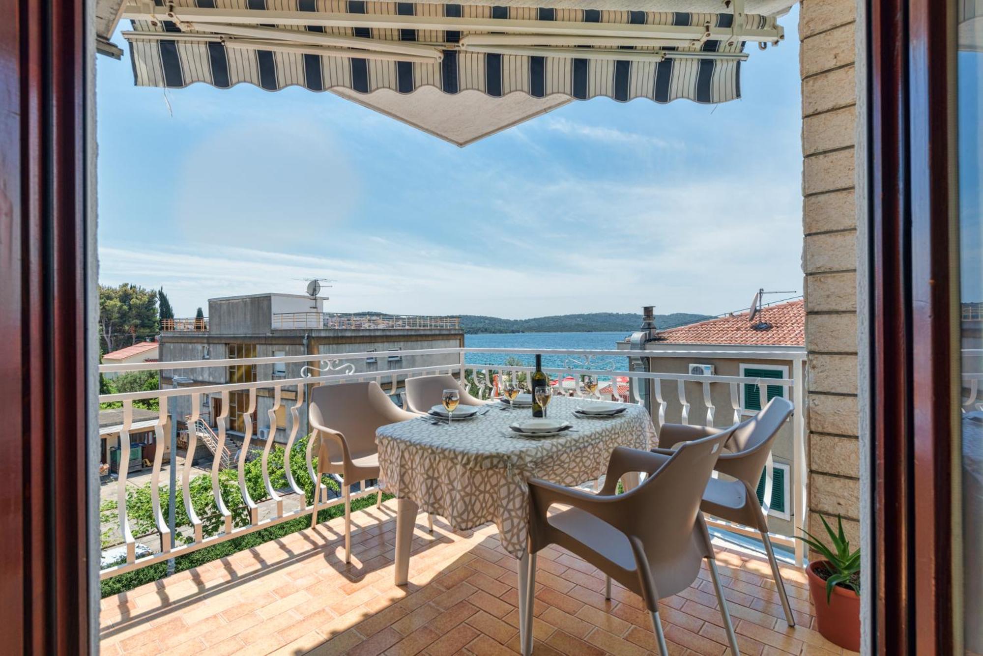 Villa Daniela Трогир Экстерьер фото