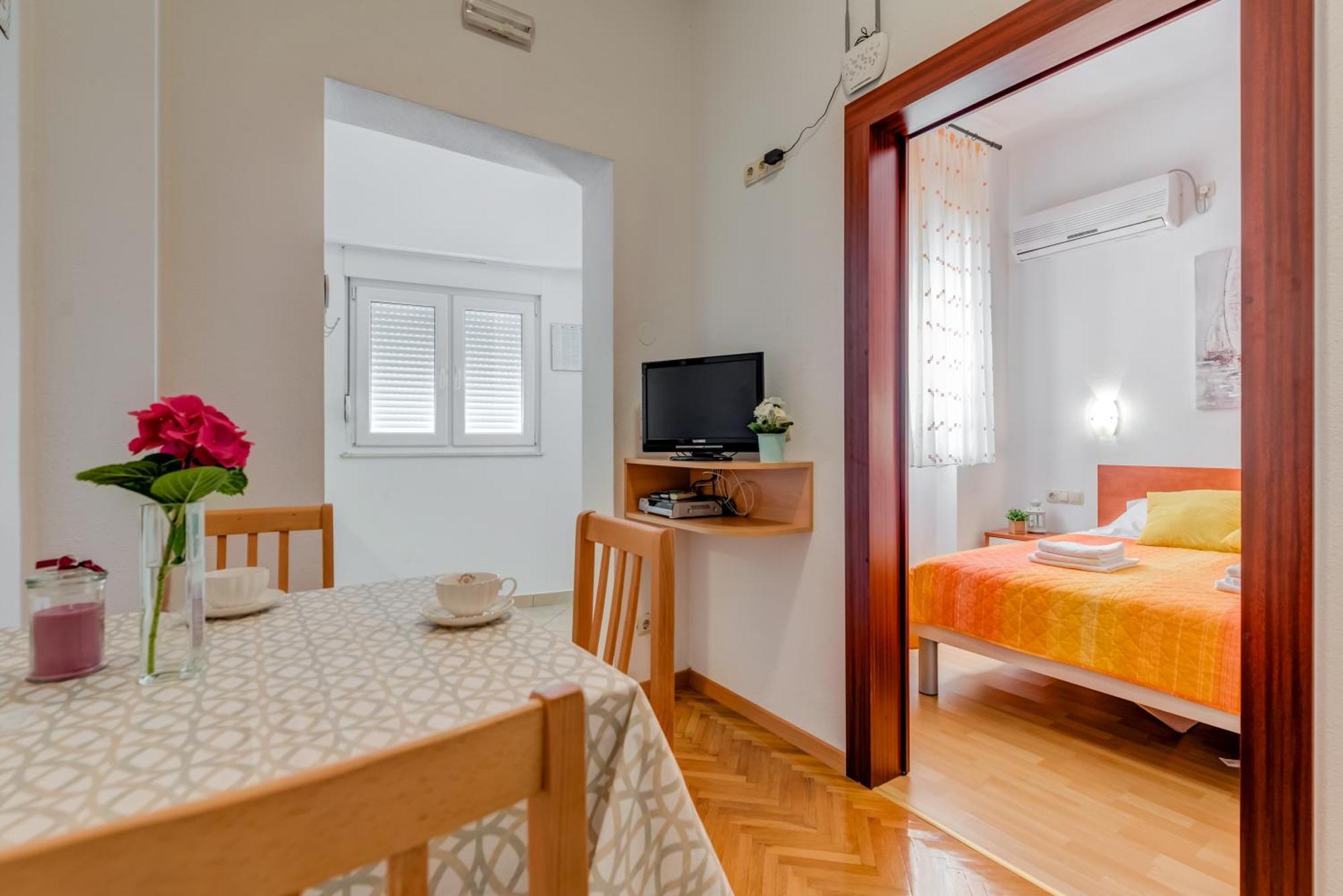 Villa Daniela Трогир Экстерьер фото