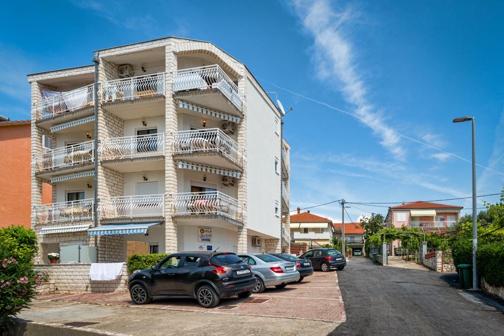 Villa Daniela Трогир Экстерьер фото