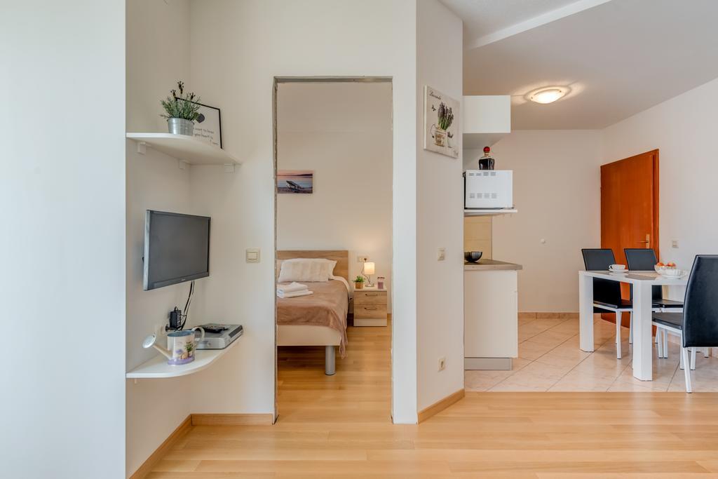 Villa Daniela Трогир Экстерьер фото