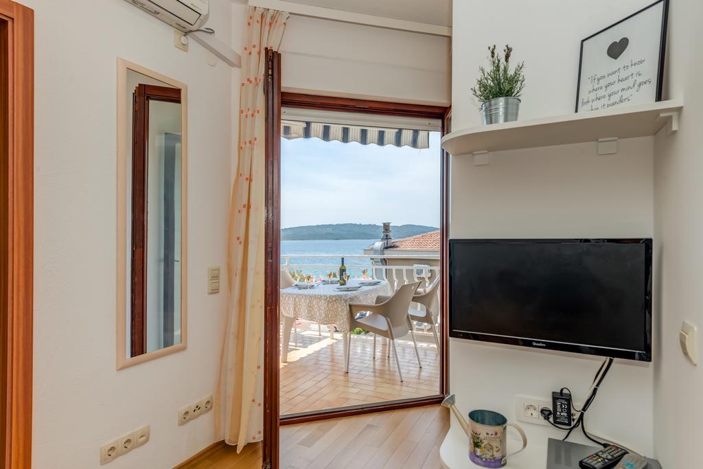 Villa Daniela Трогир Экстерьер фото